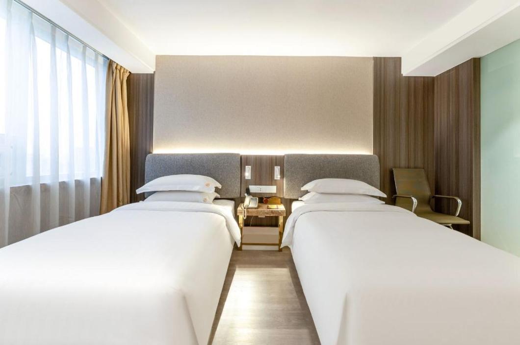 Jinan Yuquan Simpson Hotel Exterior foto